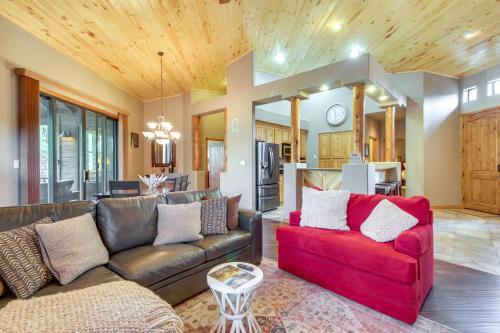 Torreon House | Unwind Fireside Spacious Torreon Cabin with Deck!
