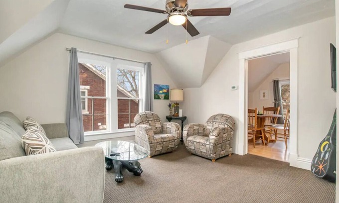 Michigan City Apartment | UP*W/D*King*Balcony*10 min. to IN.Dunes & Beach