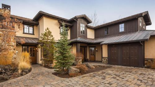 Pronghorn House | Upscale 3 BR Townhouse @ Juniper Preserve Resort