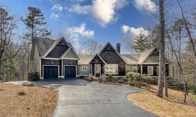 Tate House | Upscale Big Canoe w/Mountain View & hot tub. close to Wildcat amenities