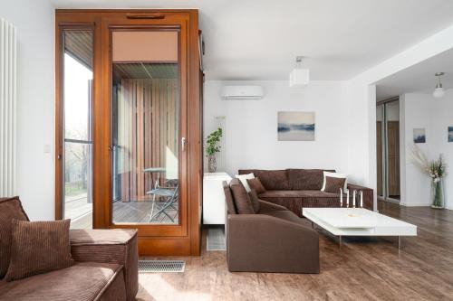 Centrum Apartment | Urban Chic - Great Location - One Bedroom Apartment - Kolejowa