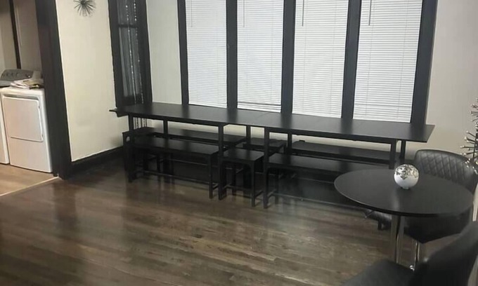 South Shore Apartment | Urban Family one block away from the lake and golf course.