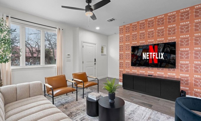 North University House | UT Home w/Games! | Great for UT Games and DTX!