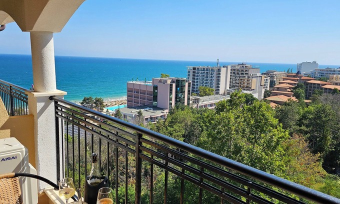 Golden Sands Apartment | Vacation apartment "Hermann's Sea View Apartment" Goldstrand, Bulgaria