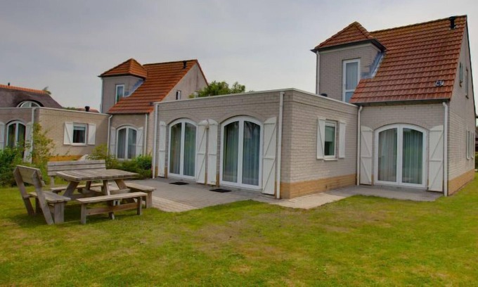 Municipality of Hellevoetsluis House | Vacation home Citta Romana in Hellevoetsluis - 4 persons, 3 bedrooms