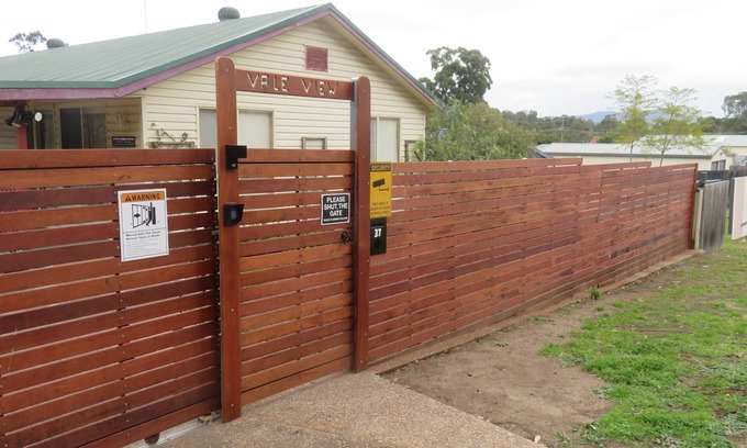 Cessnock Apartment | Vale View @ Cessnock - Unit 2 in the Hunter Valley Dog friendly Cessnock NSW