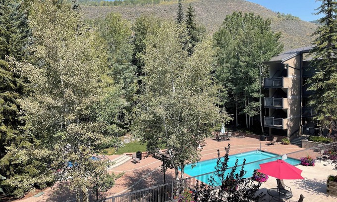 Vail Condo | Vantage Point - CoralTree Residence Collection