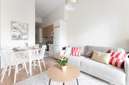 Tampere Apartment | Vapari - Tampere Soccer Stadium by Come in!