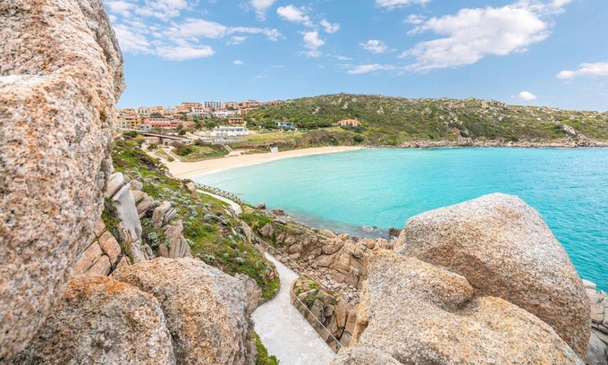 Ruoni Apartment | Very simple but functional apartment that allows you to reach in a few minutes the most beautiful de