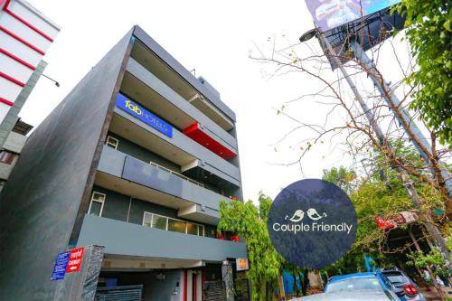 Delhi Hotel | Via Blusky