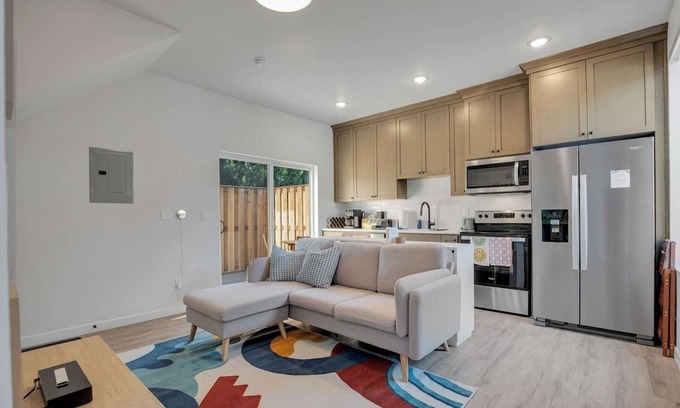 Concordia Apartment | Vibrant 1BR Duplex Near Alberta Arts District