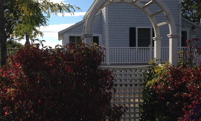 Campground Landing Cottage | Views Of Cape Cod Bay at Campground Beach, A/C, Heat, Wifi, Outdoor Shower