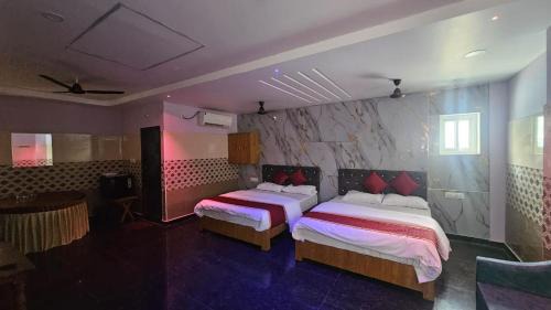 Narasaraopet Hotel | Vijayasree Grand and Function Plaza