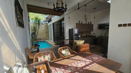 Gresik House | Vila Raima SYARIAH