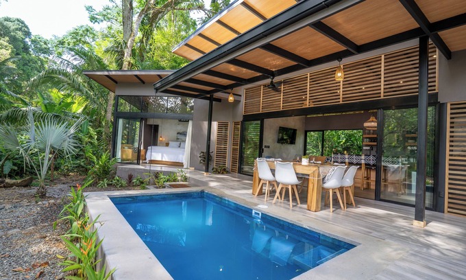 Punta Uva House | Villa Asencia - Relax in Punta Uva with Pool & AC