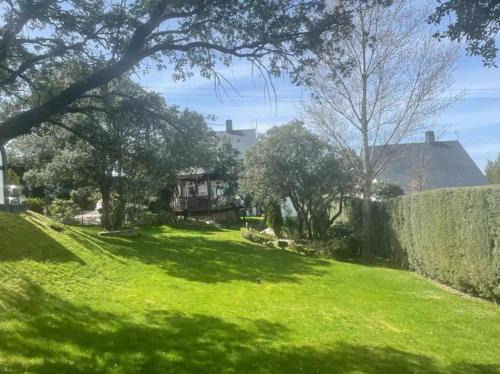 Los Angeles de San Rafael Villa | Villa con Jacuzzi exterior y Piscina cubiertos