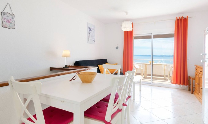 Almadraba-Canyelles Villa | Villa 'Casa con Vistas al Mar Costa Bra' with Sea View, Shared Pool & Wi-Fi