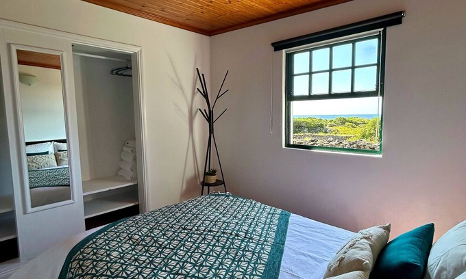 Lajes do Pico Villa | Villa 'Casa Ponta Do Biscoito' with Sea View, Private Garden and Wi-Fi