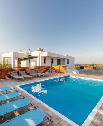 Kallithea Villa | Villa Cleopatra with Private Pool,tennis and soccer field