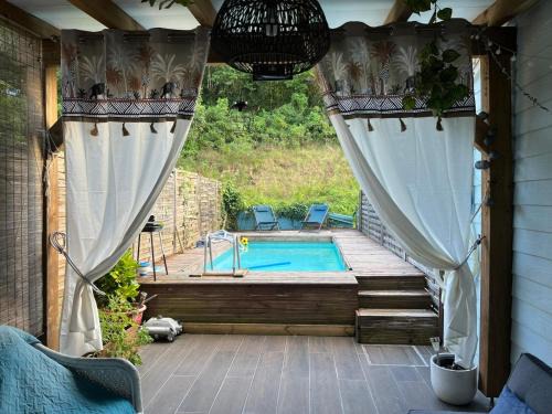 Trois-Ilets Villa | Villa cosy, piscine et plage.