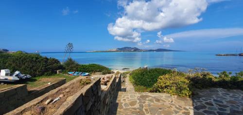 Stintino House | Villa Curiazzi Guesthouse Viale la Pelosa 16