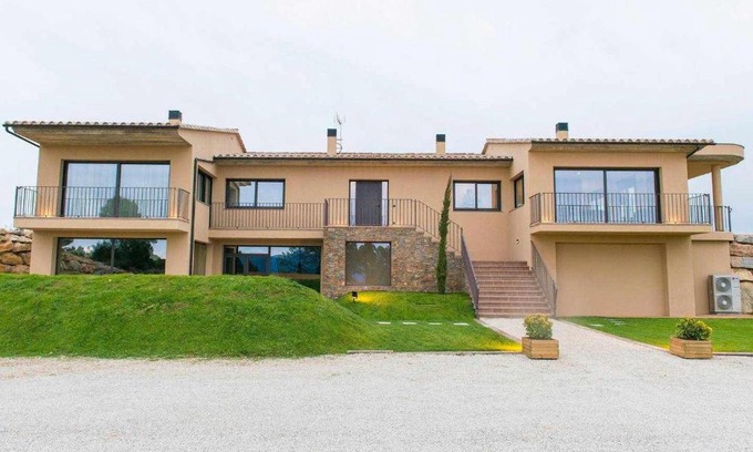 Vilafreser House | Villa de vacaciones con encanto El Serrat