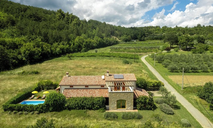 Buzet Villa | Villa Dol- a 4-star Villa in the heart of Istria
