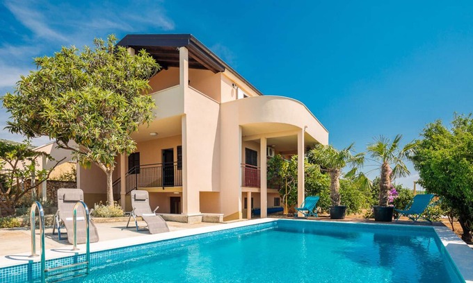 Seget Villa | Villa Dovi - Three Bedroom Villa, Sleeps 8