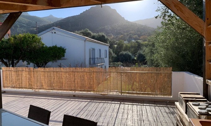Calenzana Villa | Villa Familiale au Calme à Calenzana