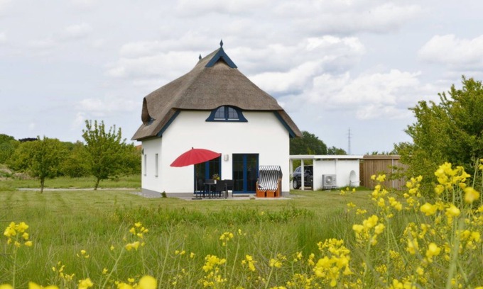 Trent House | Villa Fasan - Cozy thatched house on the edge of the nature reserve