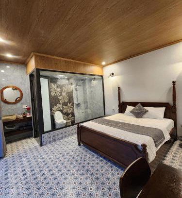 Hoa Lu Hotel | Villa Full House