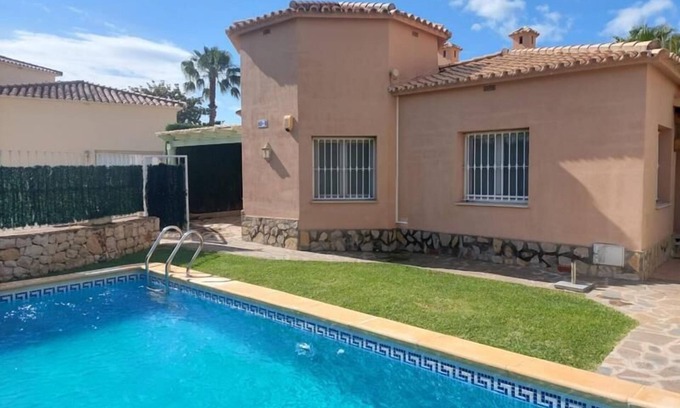 Molinell Ski Chalet | Villa GOLF & PLAYA II on the beach of Oliva Nova