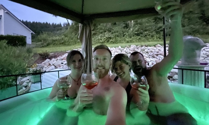 Hochstetten-Dhaun Apartment | Villa Heckespatz - Relaxation with whirlpool & pool at the edge of the forest