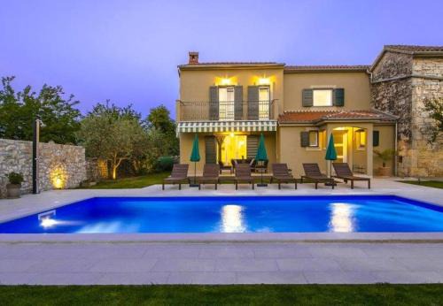 Banki Villa | Villa Hisina near Porec for 6 people with private swimming pool