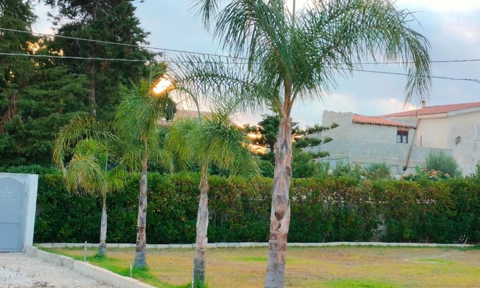 Syracuse House | Villa Isabella