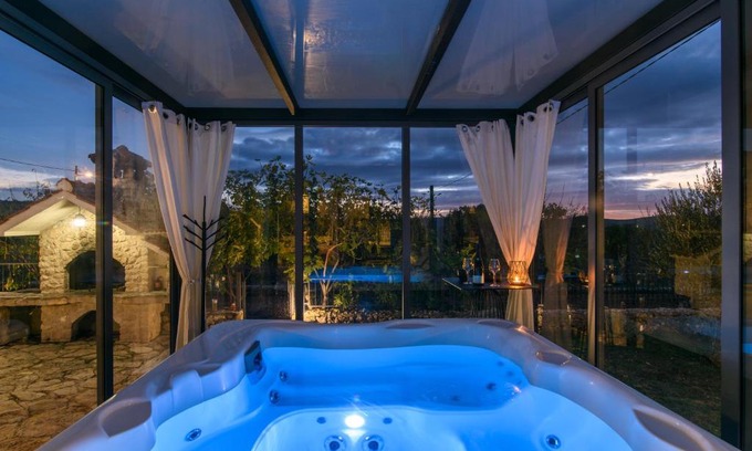 Podumci Villa | Villa "Ive"-winter spa