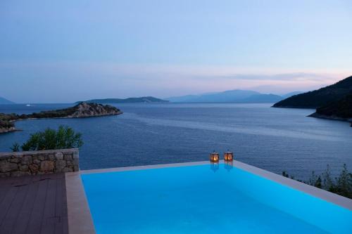 Sivota Villa | Villa Kalamos - Modern Villa in Sivota Bay with Direct Access to Sea