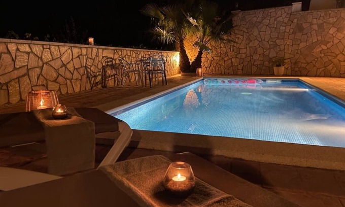 Vidreres House | Villa Laura Lloret de Mar I Privater Pool