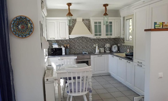 Lavreotiki House | Villa Limani Pasa