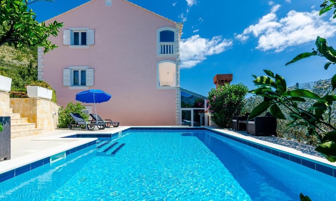 Vodovađa Villa | Villa Mateo with Private Pool