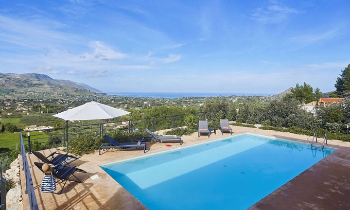 Castellammare del Golfo Villa | Villa Mayas - Scopello with private pool
