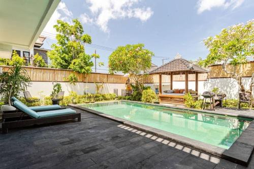 Mumbul Villa | Villa Moyang in Nusa Dua