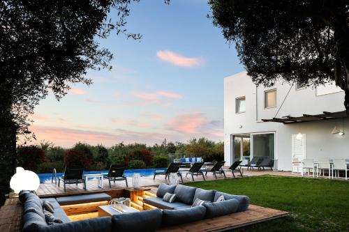 Adelianos Kampos Villa | Villa Oceanna