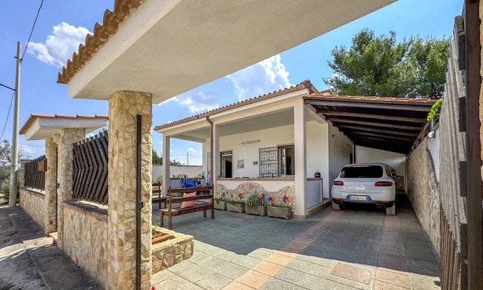 Torre Squillace House | Villa Poseidon clima e parking