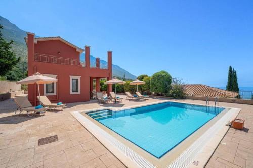 Mousata Villa | Villa Provenzo by Villa Plus