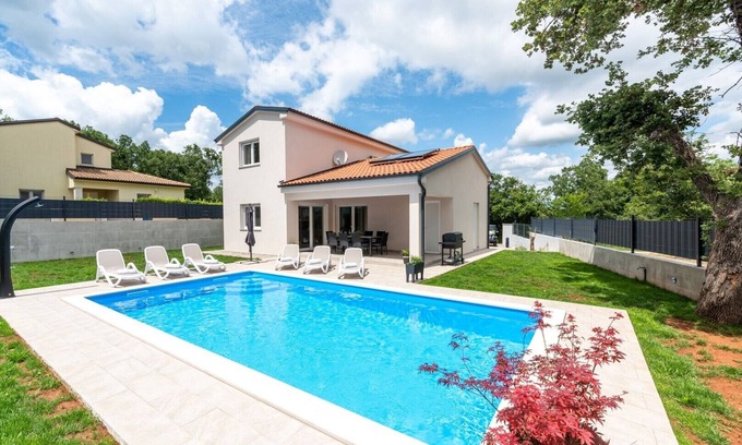 Matohanci Villa | Villa Putina with private pool and garden