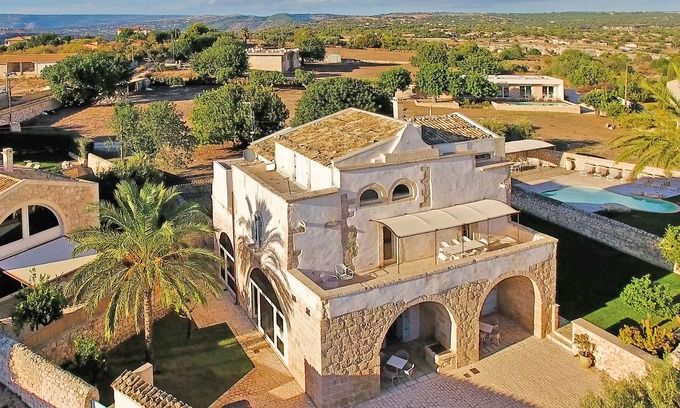 Scicli Villa | Villa Sorbo, Scicli, Italy