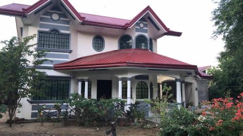 Batac Villa | Villa Ungson - Your Family Getaway in Ilocos