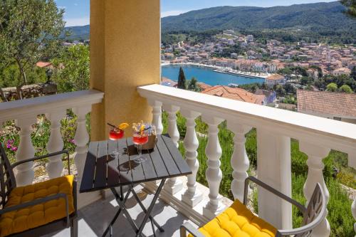 Island Hvar Apartment | Villa Vista Jelsa