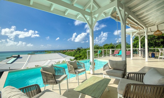 Le Diamant Villa | Villa with pool and sea view - MQDI97